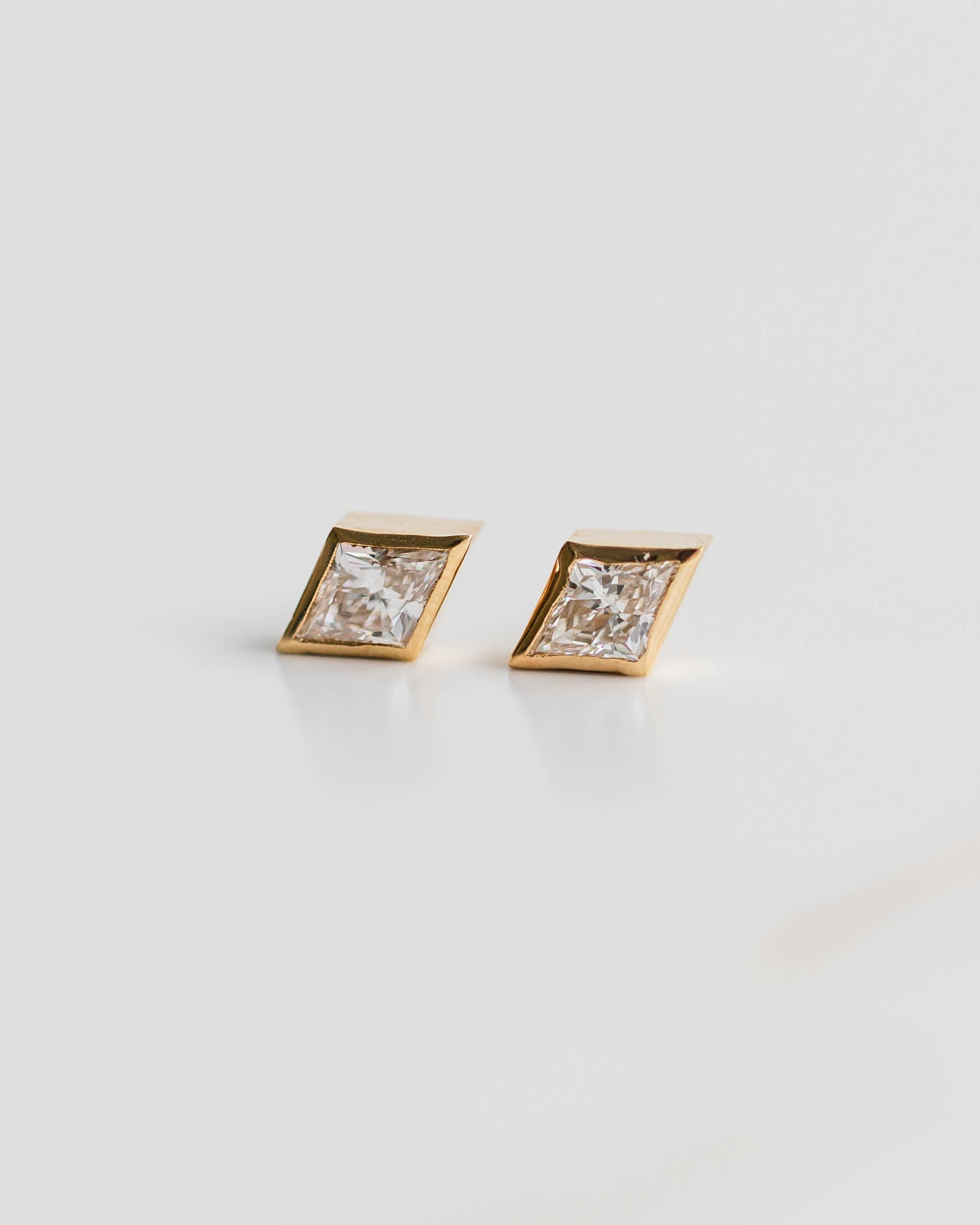 Bezel Kite Diamond Studs — 1.0ctw Yellow Gold